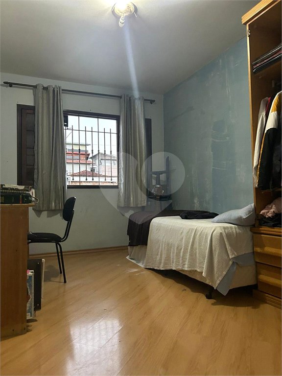 Sobrado à venda com 3 quartos, sendo 1 suíte,  em Tremembé, São Paulo, SP