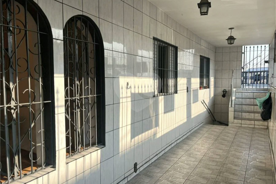 Casa à venda com 3 quartos em Horto, São Paulo, SP