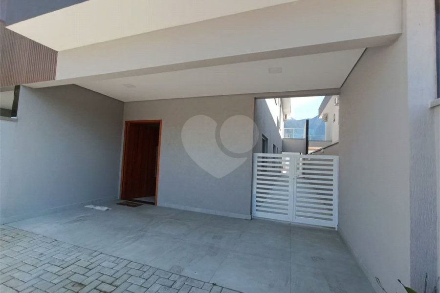 Casa à venda com 4 quartos, sendo 3 suítes,  em Morada da Praia, Bertioga, SP