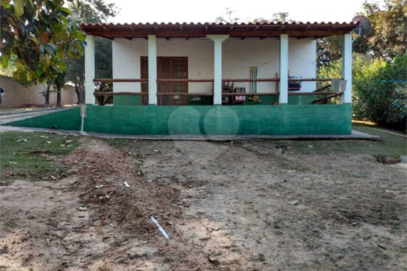 Chácara à venda com 4 quartos em Brigadeiro Tobias, Sorocaba, SP