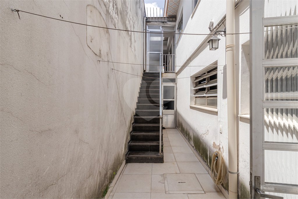 Casa Térrea à venda com 4 quartos, sendo 2 suítes, em Bosque da Saúde, São Paulo, SP