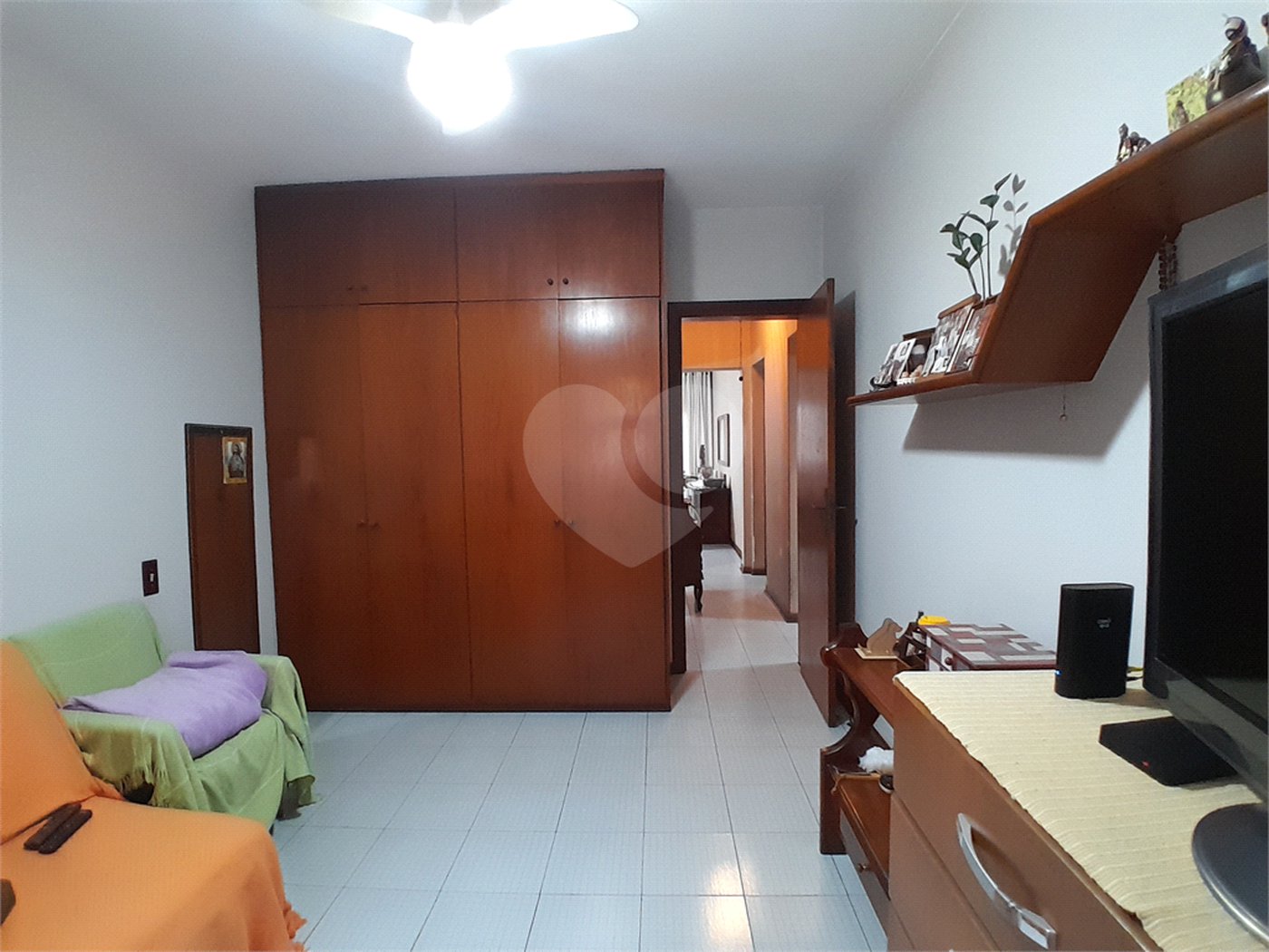 Casa Térrea à venda com 4 quartos, sendo 1 suíte, em Parque Continental, São Paulo, SP