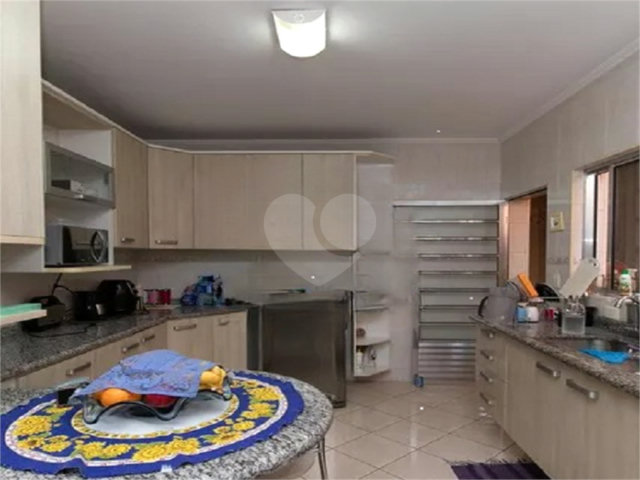 Casa à venda com 3 quartos, sendo 1 suíte,  em Vila Gustavo, São Paulo, SP
