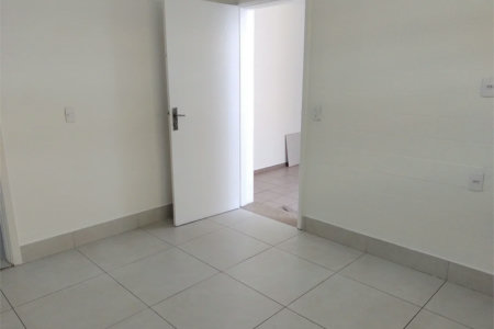 Casa à venda com 3 quartos, sendo 1 suíte, em Vila Cordeiro, São Paulo, SP