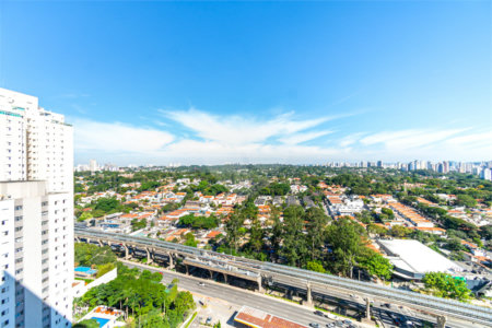 Apartamento à venda com 4 quartos, sendo 3 suítes,  em Campo Belo, São Paulo, SP