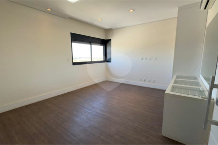 Casa à venda com 6 quartos, sendo 3 suítes, no condomínio Jardim Vila Paradiso, Indaiatuba - SP