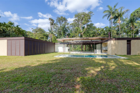 Casa à venda com 5 suítes no condomínio Chácara Flora, São Paulo - SP