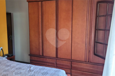 Casa à venda com 3 quartos, sendo 1 suíte, em Vila Tiradentes, São Paulo, SP