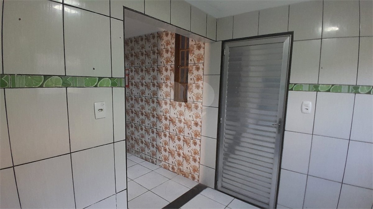 Casa Térrea para alugar com 2 quartos, sendo 1 suíte, em Santíssimo, Rio de Janeiro, RJ