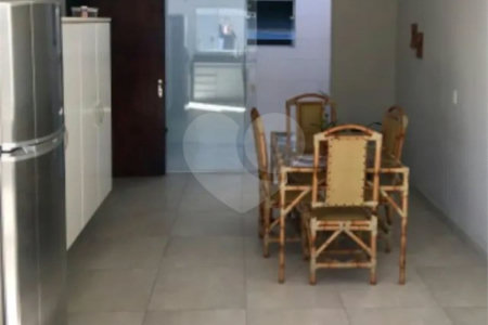Casa à venda com 3 quartos, sendo 1 suíte, em Vila Batista, Bragança Paulista, SP
