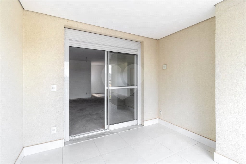 Triplex à venda com 4 suítes em Anhangabaú, Jundiaí, SP