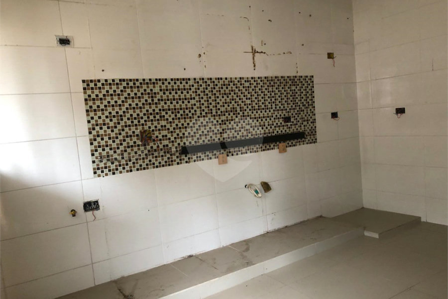 Casa à venda com 5 quartos em Imirim, São Paulo, SP
