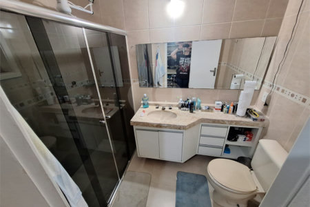 Casa à venda com 5 quartos, sendo 3 suítes,  no condomínio Vila Panamericana, São Paulo - SP