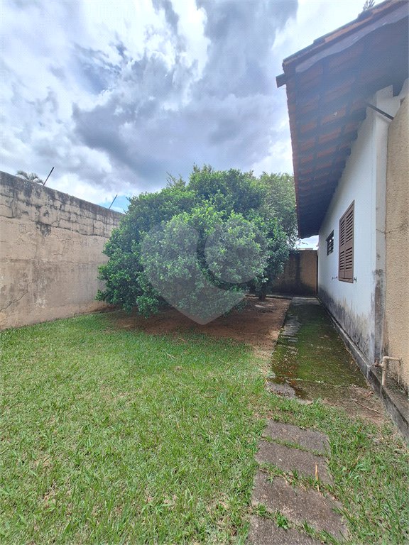 Casa à venda com 3 quartos, sendo 1 suíte, no Centro, Vinhedo, SP