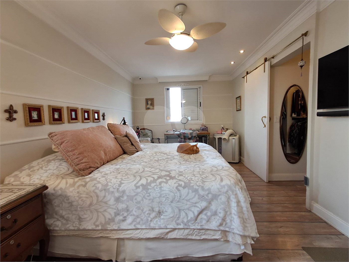 Apartamento à venda com 2 suítes em Vila Romana, São Paulo, SP