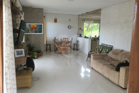 Casa à venda com 2 quartos, sendo 1 suíte, em Jardim Leonor, Itatiba, SP
