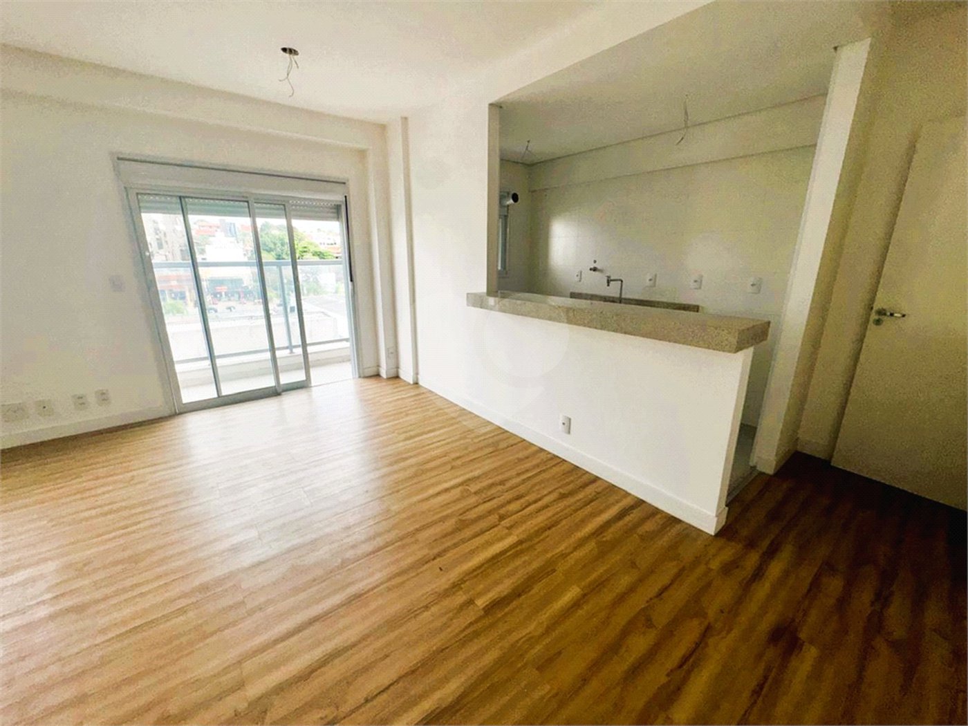 Apartamento à venda com 1 suíte em Jardim Portal da Colina, Sorocaba, SP