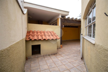 Casa à venda ou para alugar com 4 quartos, sendo 1 suíte, no Centro, São Roque, SP