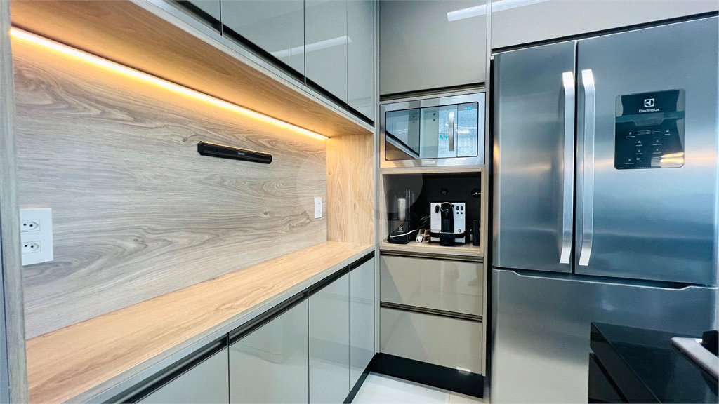 Apartamento à venda com 3 suítes em Campo Belo, São Paulo, SP