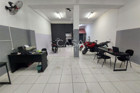 Casa à venda com 2 quartos em Vila Trujillo, Sorocaba, SP