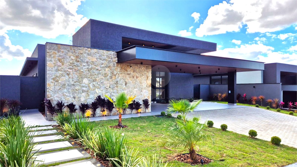 Casa à venda com 4 suítes no condomínio Residencial Saint Patrick, Sorocaba - SP