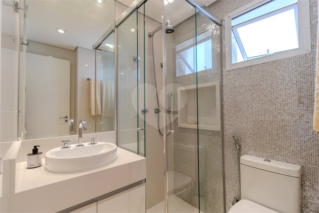 Apartamento à venda com 3 suítes em Vila Mascote, São Paulo, SP