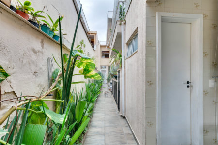 Sobrado à venda com 3 quartos, sendo 1 suíte, em Jardim Marajoara, São Paulo, SP