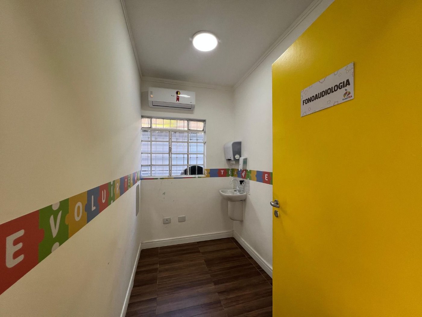 Casa para alugar, 390 m² por R$ 19.500,00 - Encruzilhada - Santos/SP