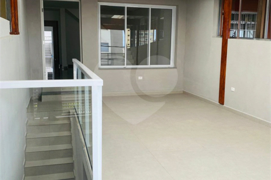 Sobrado à venda com 3 quartos, sendo 1 suíte,  em Santana, São Paulo, SP