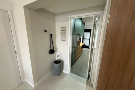 Apartamento à venda com 3 suítes em Vila Romana, São Paulo, SP