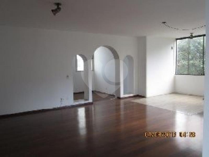 Apartamento à venda com 4 quartos, sendo 1 suíte, em Vila Andrade, São Paulo, SP
