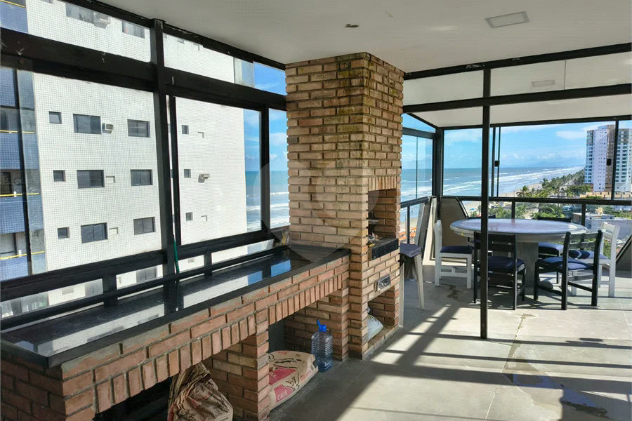 Cobertura em Mongaguá, com vista maravilhosa para o Mar, com hidromassagem