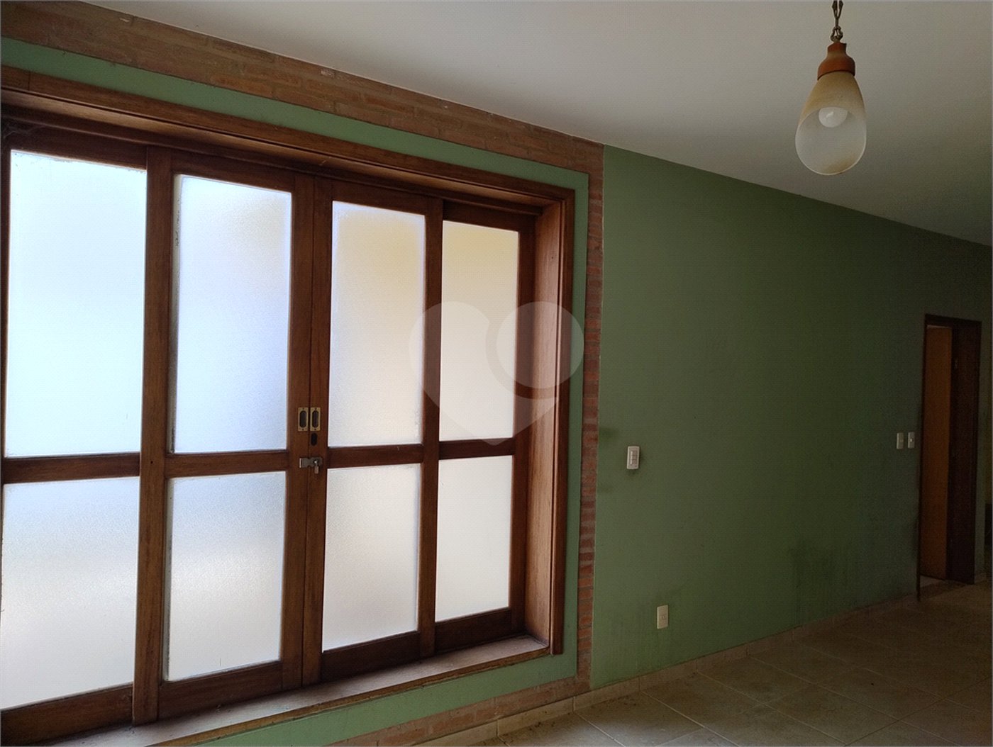 Excelente sobrado para venda no residencial Parati