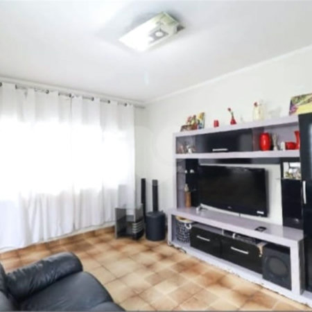Sobrado à venda com 3 quartos, sendo 1 suíte,  em Vila Constança, São Paulo, SP