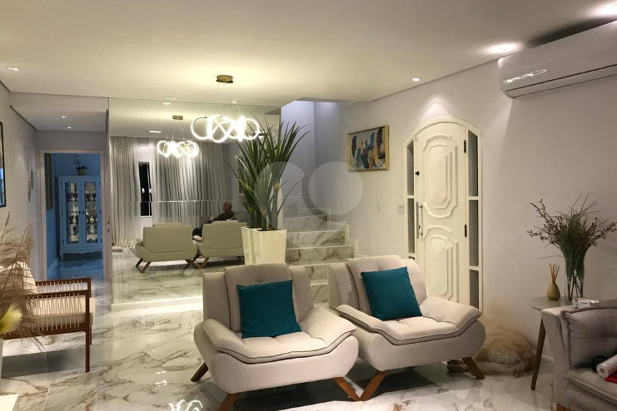 Sobrado à venda com 3 quartos, sendo 1 suíte, em Mandaqui, São Paulo, SP