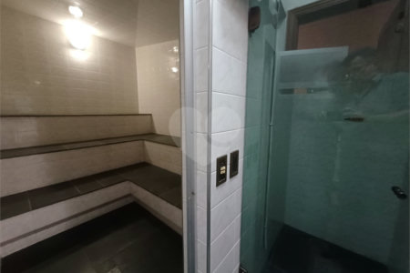 Casa à venda com 6 suítes no condomínio Portal da Raposo, Sorocaba - SP
