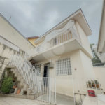 Casa com 3 Dormitórios e 2 suítes à Venda no Bairro da Saúde