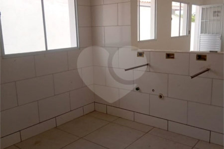 Casa à venda com 2 quartos em Jardim dos Ipês, Mairinque, SP