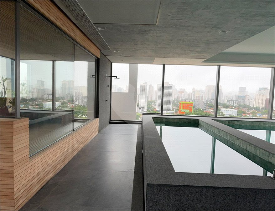 Studio à venda ou para alugar com 1 suíte em Indianópolis, São Paulo, SP