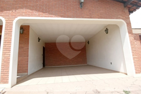 Casa à venda com 3 quartos em Santa Rosa, Vinhedo, SP