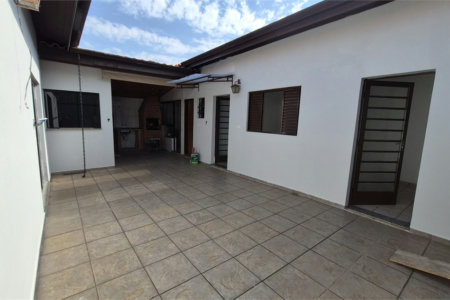 Casa em condomínio para alugar com 2 quartos, sendo 1 suíte,  em Jardim Ibiti do Paço, Sorocaba, SP