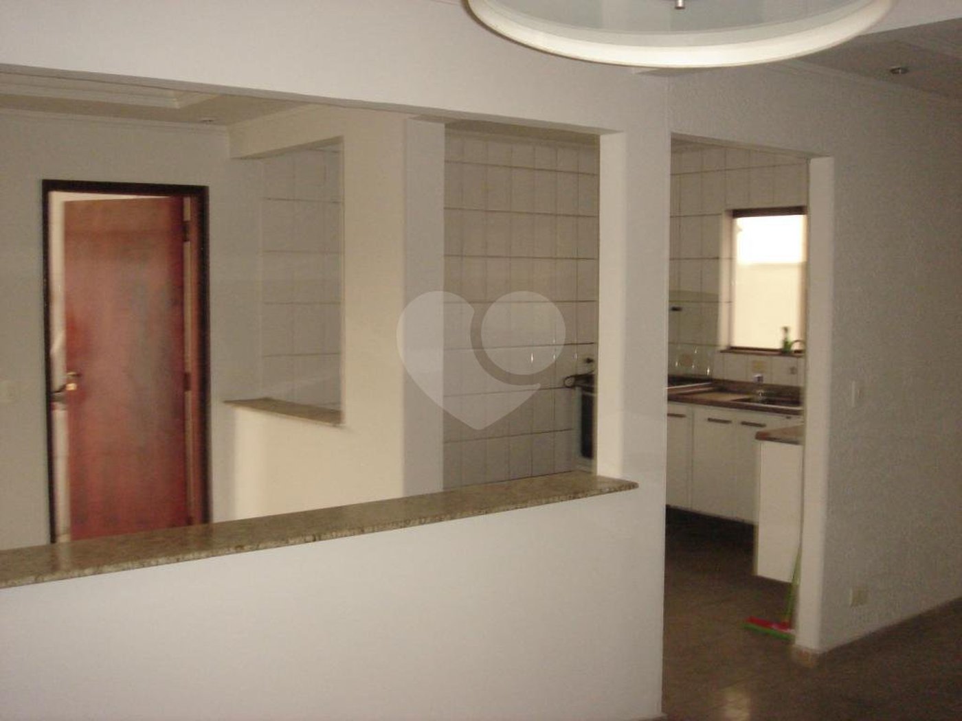 Sobrado à venda com 6 quartos, sendo 2 suítes,  em Santana, São Paulo, SP