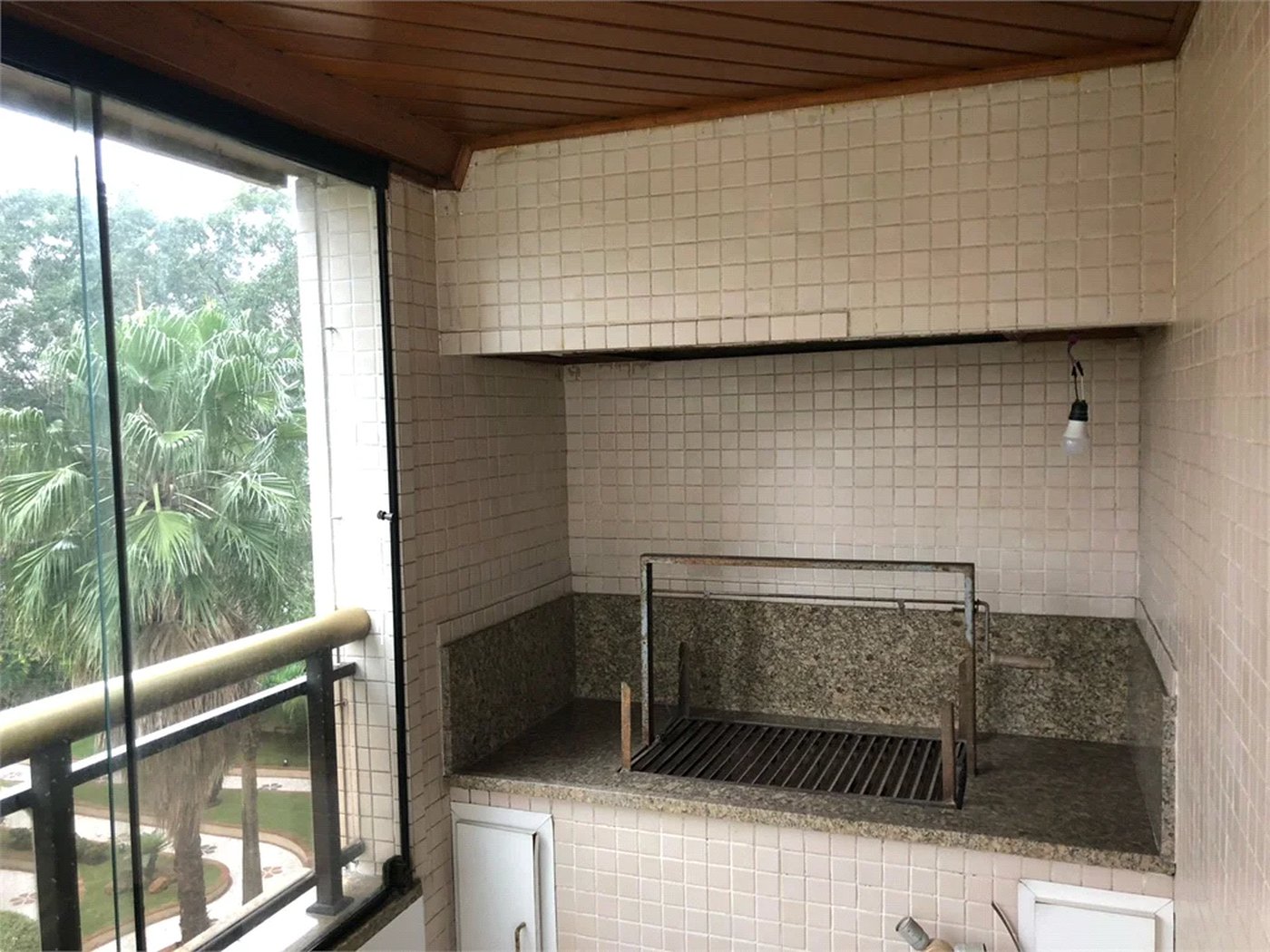 Apartamento à venda com 4 suítes em Vila Suzana, São Paulo, SP