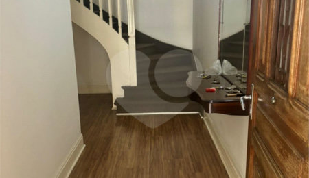 Casa à venda com 3 quartos, sendo 1 suíte,  em Belenzinho, São Paulo, SP