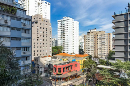 APARTAMENTO PARA LOCAÇÃO COM 151M2 - 3 QUARTOS ( 2 SUÍTES ) - 3 VAGAS NO JARDIM AMÉRICA.