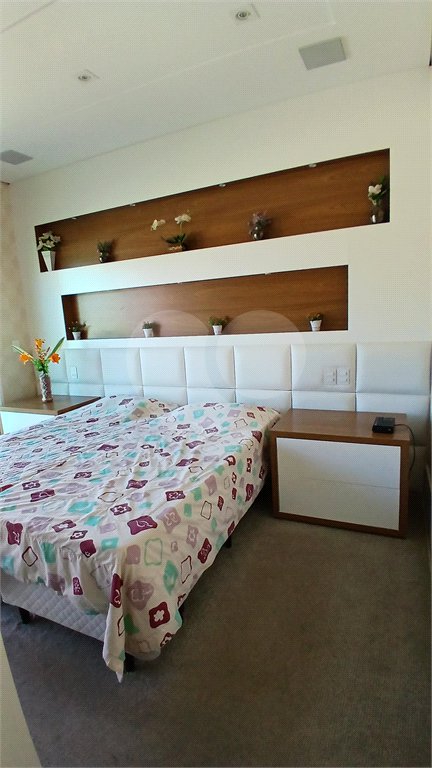 Casa à venda com 3 suítes no condomínio Figueira Garden, Atibaia - SP