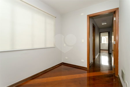 Apartamento à venda com 4 quartos, sendo 3 suítes, em Perdizes, São Paulo, SP