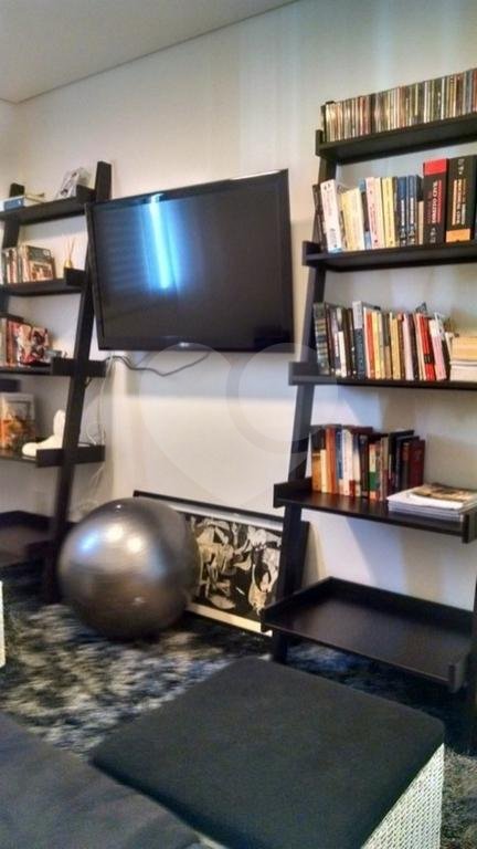 Apartamento à venda com 3 quartos, sendo 1 suíte,  em Jardim Ester Yolanda, São Paulo, SP