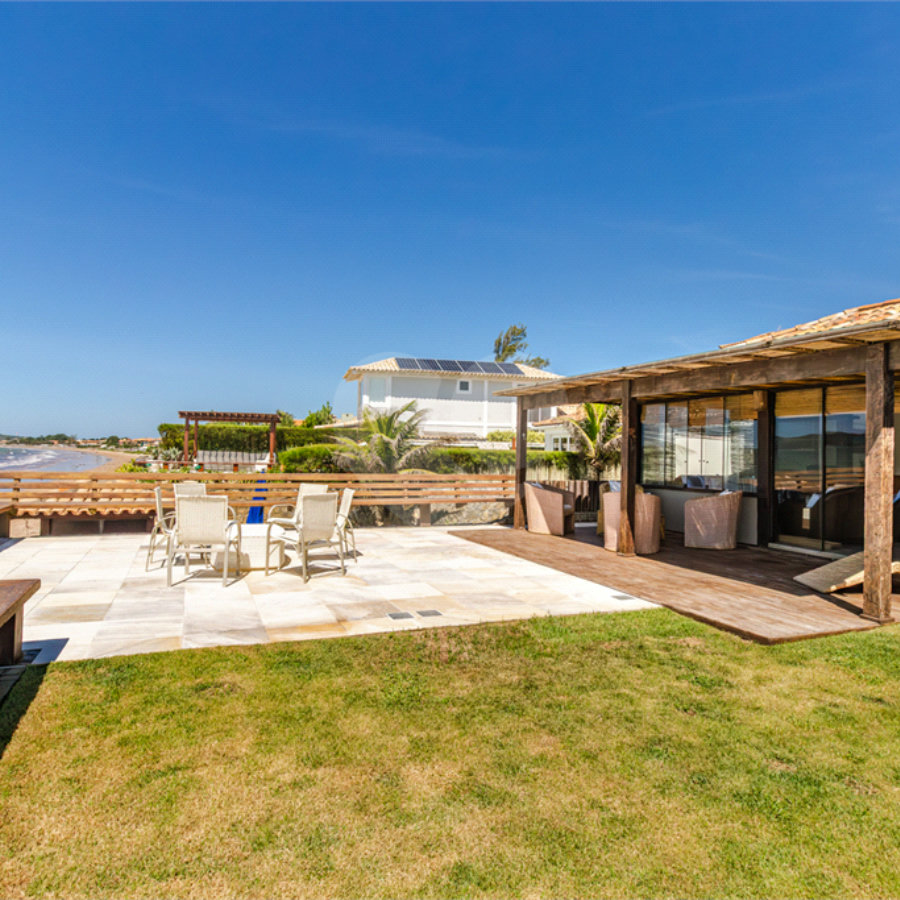 Excelente Casa à Venda em Manguinhos, Búzios - Pé na Areia!