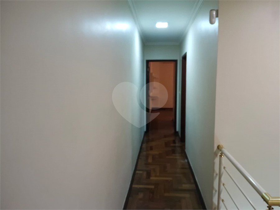 Sobrado à venda com 4 quartos, sendo 1 suíte, em Interlagos, São Paulo, SP
